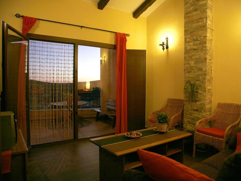 Casa Rural El Planet De Maella Casa Rural En Castellon Casa Rural Con Jacuzzi Casa Rural En Xert Casa Rural Cerca De Morella Chert Cameră foto
