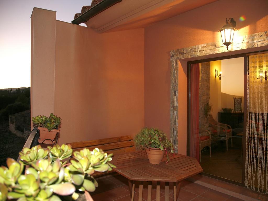 Casa Rural El Planet De Maella Casa Rural En Castellon Casa Rural Con Jacuzzi Casa Rural En Xert Casa Rural Cerca De Morella Chert Cameră foto